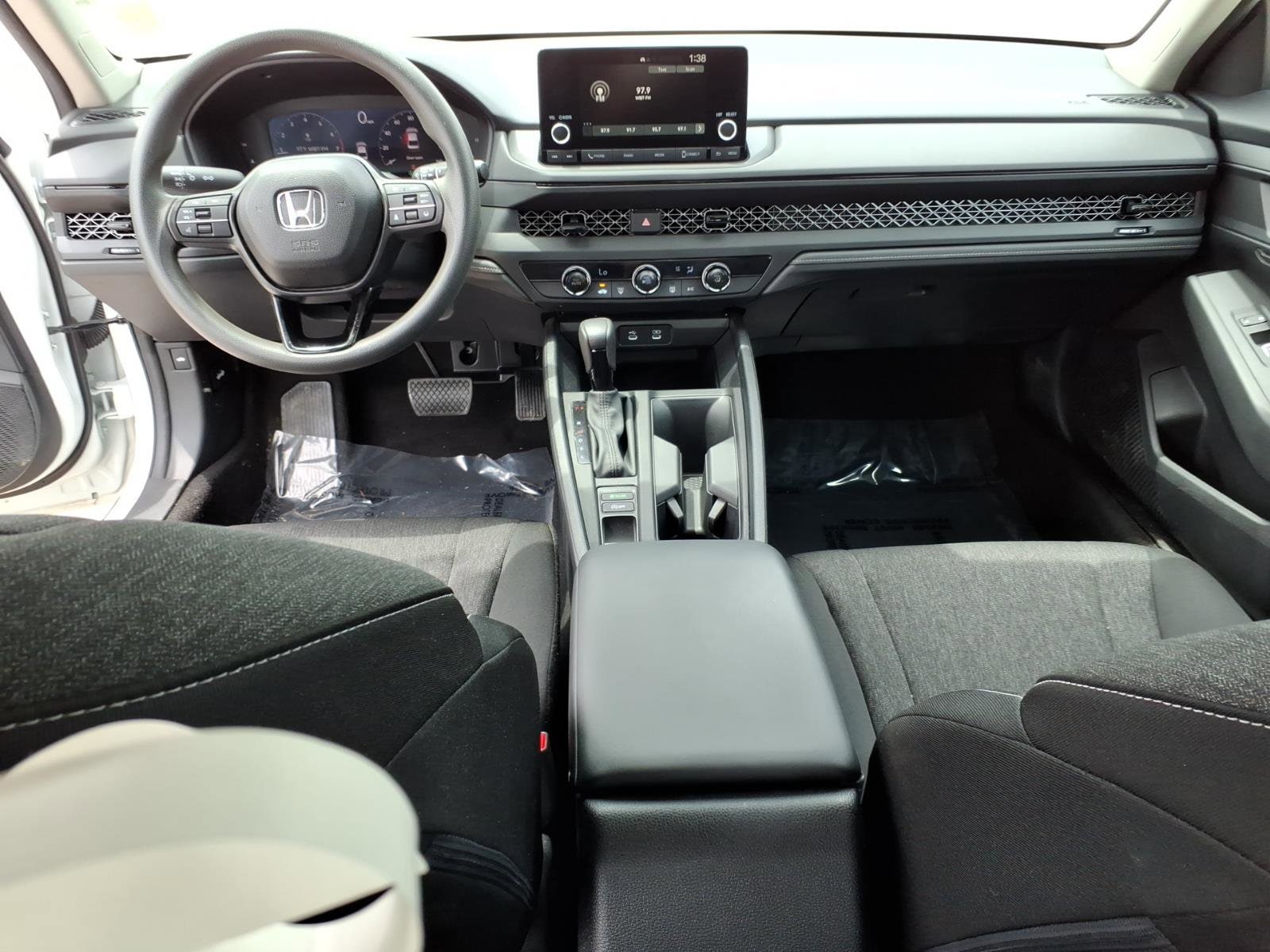2024 Honda Accord LX - Photo 10
