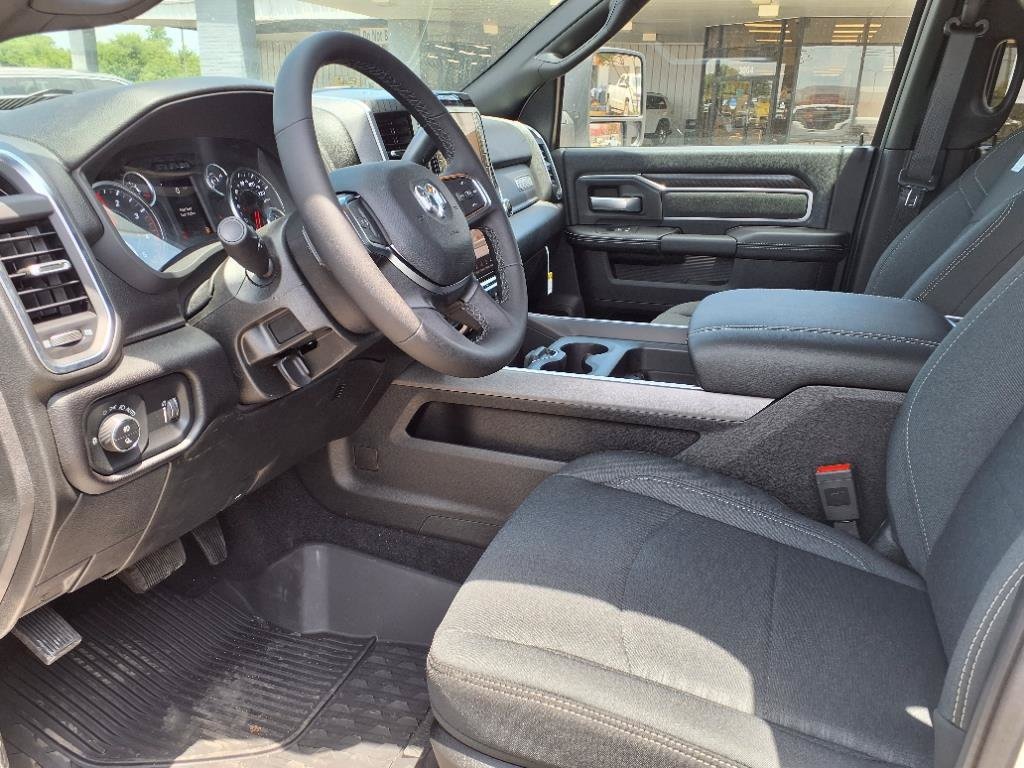 2025 RAM 2500 Big Horn - Photo 9