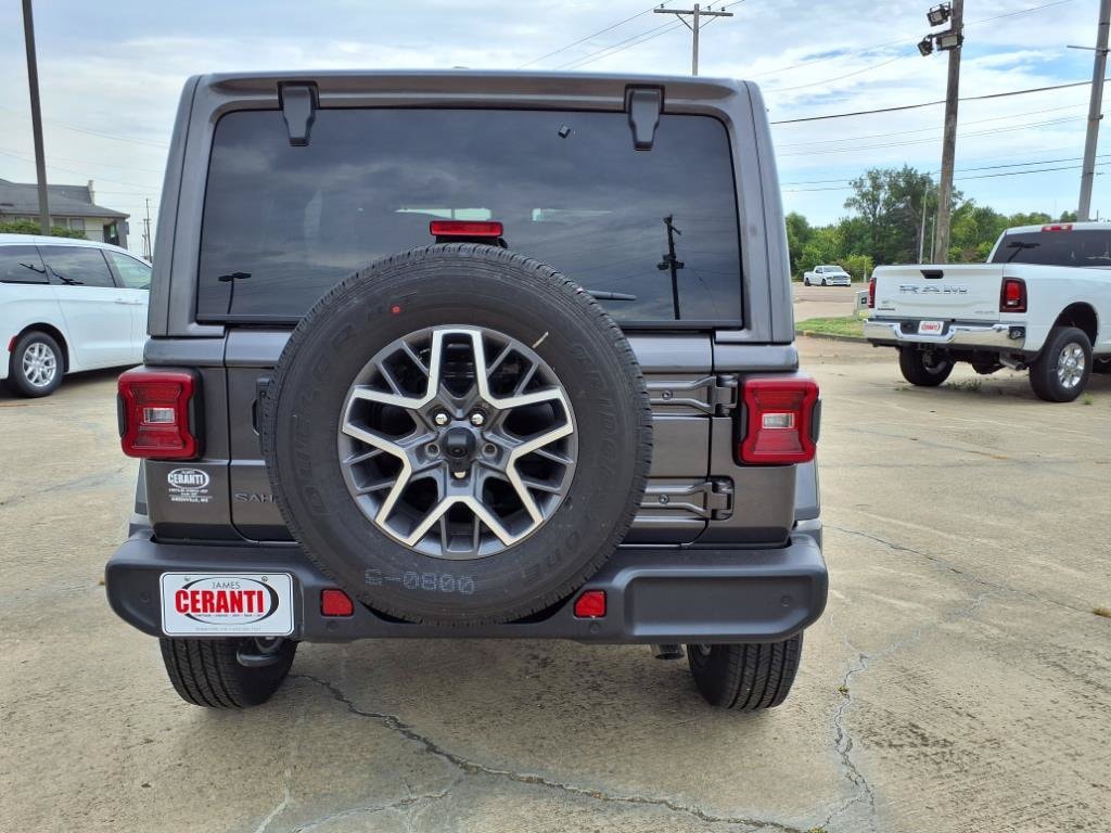 2025 Jeep Wrangler 4-Door Sahara - Photo 7