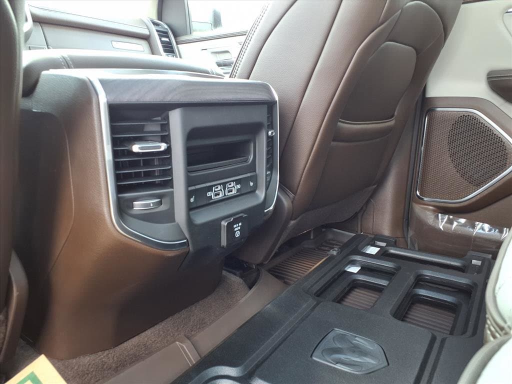 2026 RAM 1500 Laramie - Photo 20