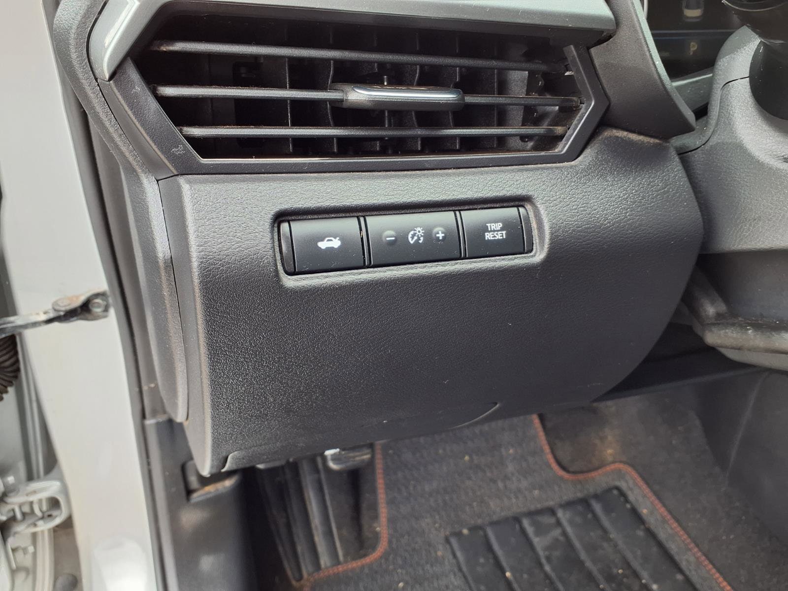 2024 Nissan Altima SR - Photo 9