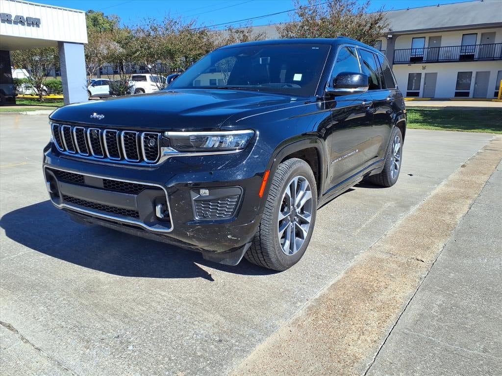 Used 2023 Jeep Grand Cherokee Overland SUV