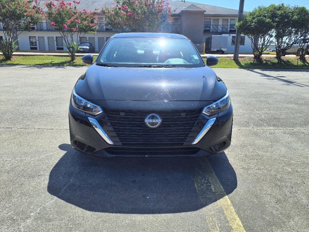 2024 Nissan Sentra SV photo 3