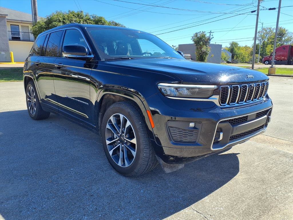 Used 2023 Jeep Grand Cherokee Overland SUV
