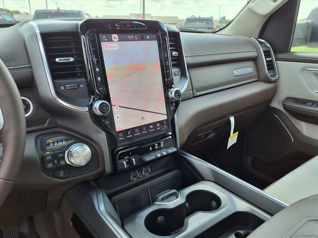 2026 RAM 1500 Laramie - Photo 13