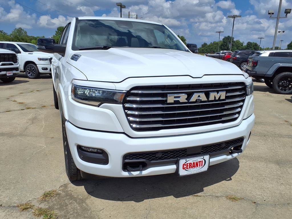2026 RAM 1500 Laramie - Photo 6