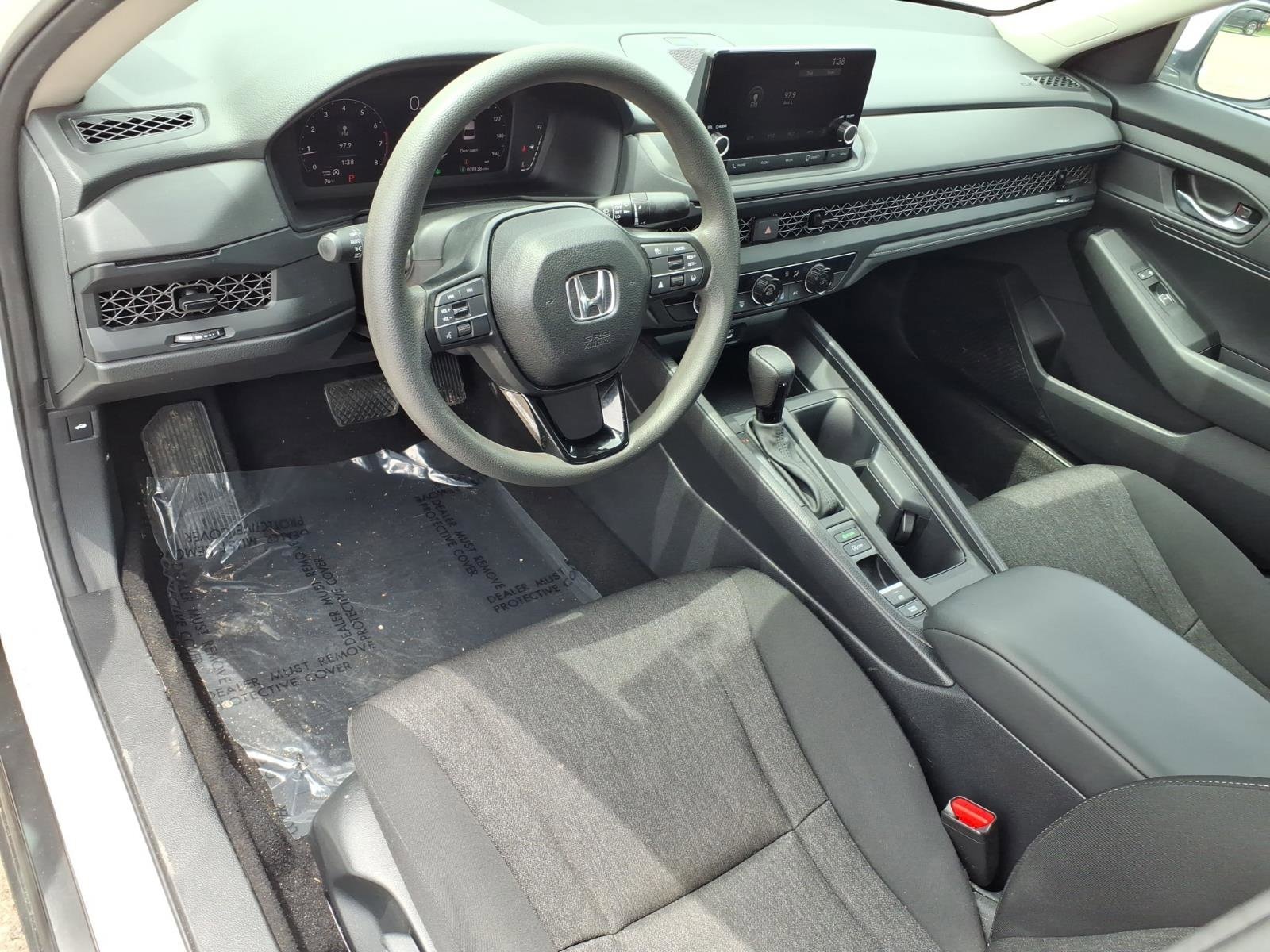 2024 Honda Accord LX - Photo 11