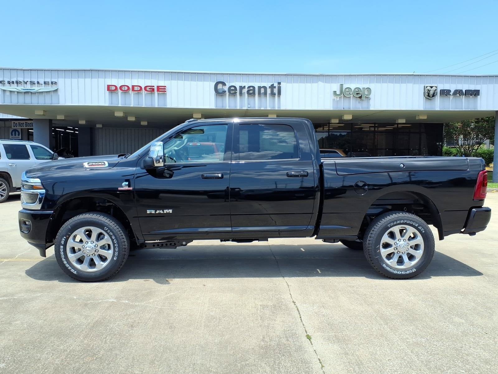 2026 RAM 2500 Laramie 4X4 Crew Cab SWB's photo