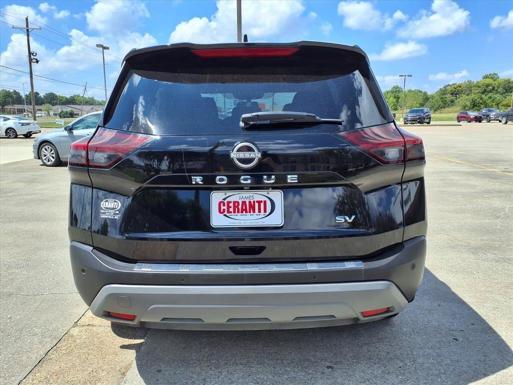 2023 Nissan Rogue SV - Photo 8
