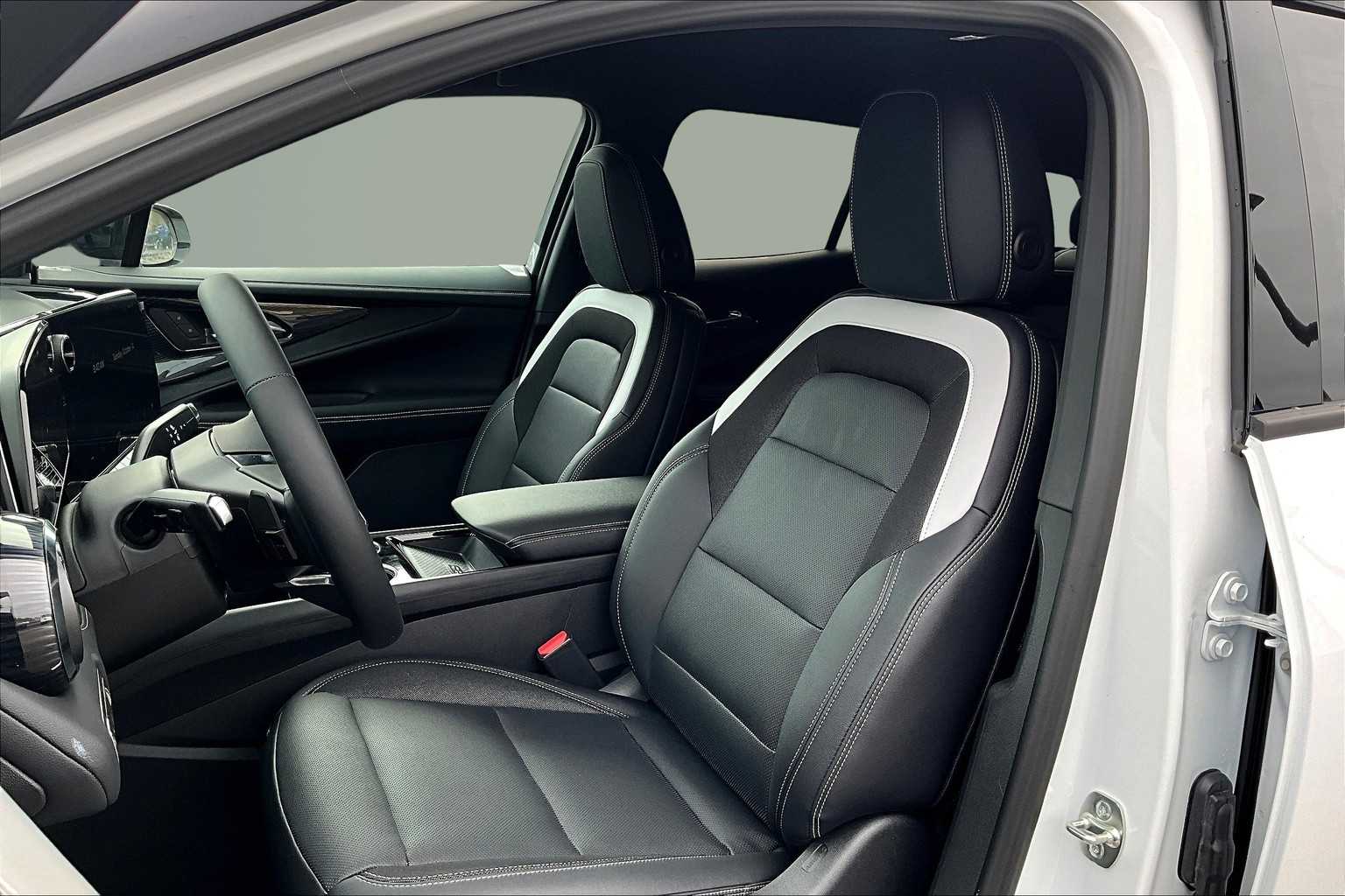 2026 Chevrolet Blazer EV LT - Photo 8