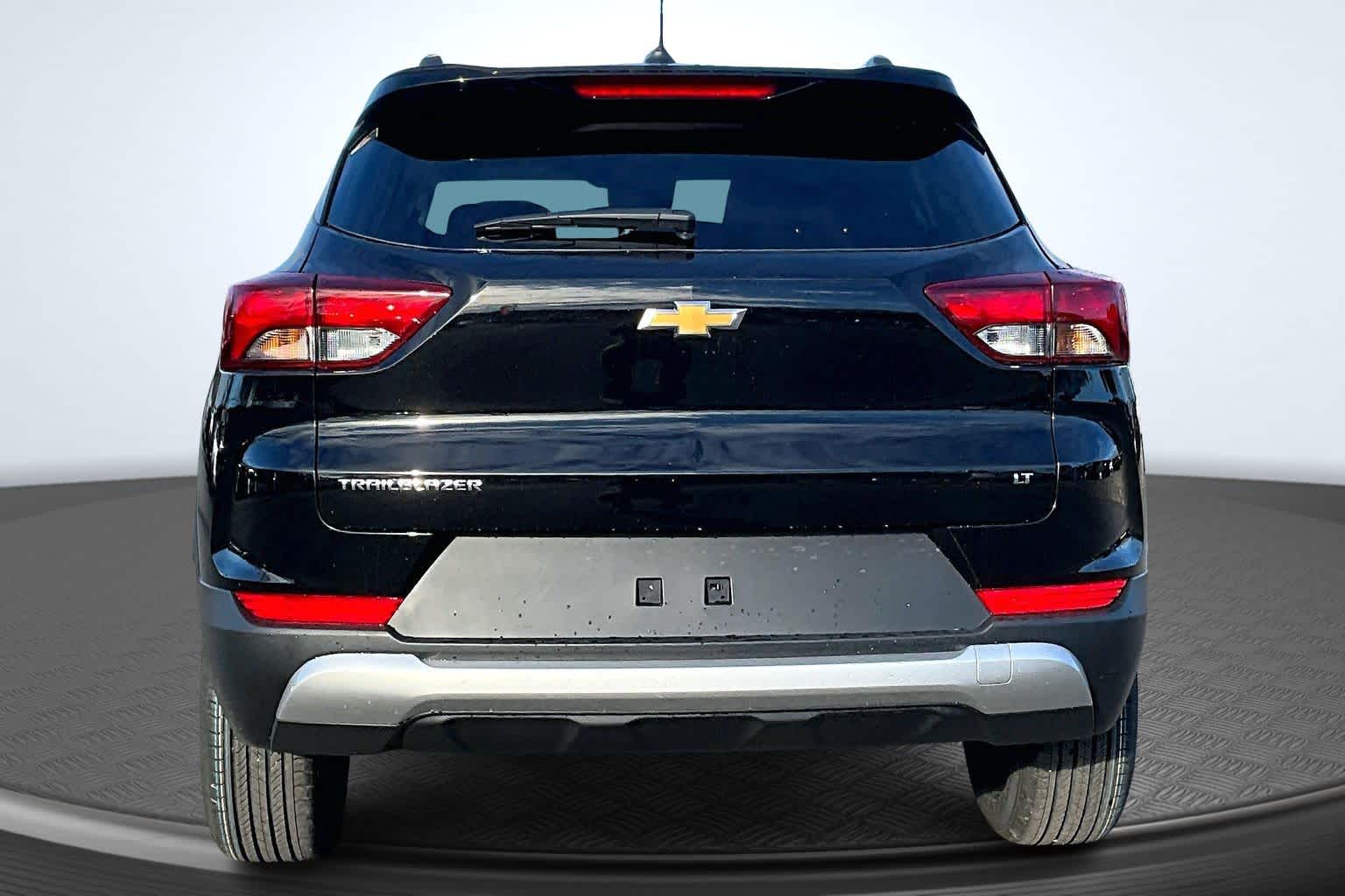 2026 Chevrolet Trailblazer LT photo 4
