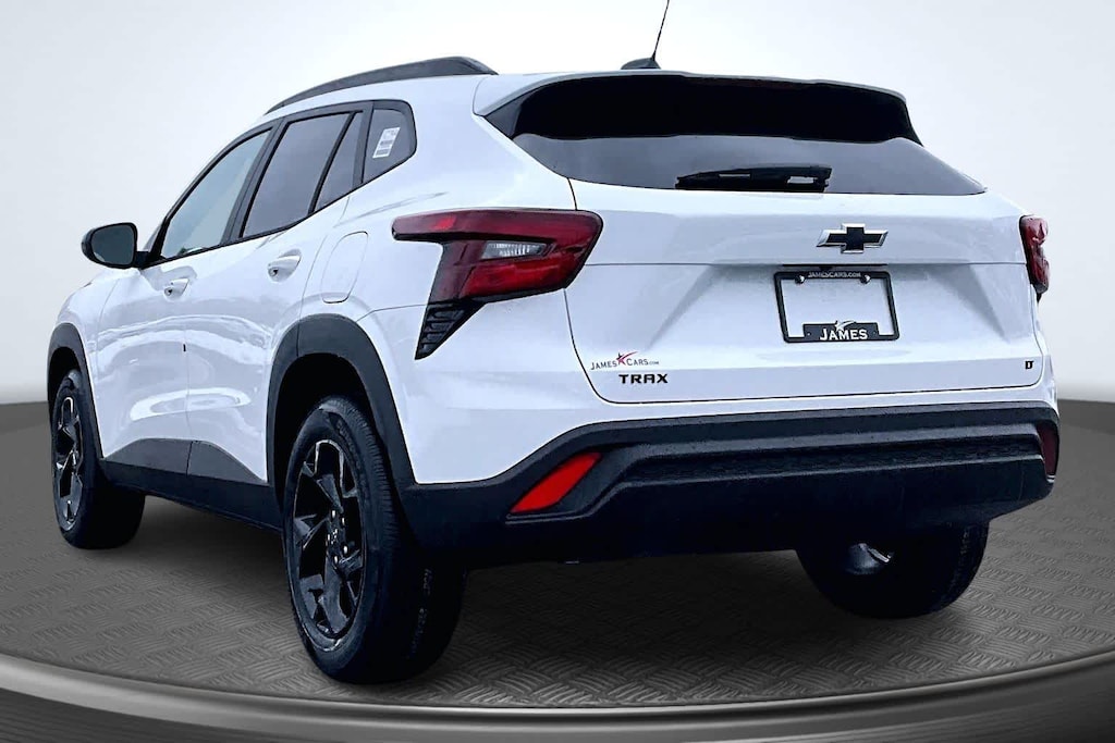 New 2026 Chevrolet Trax LT SUV