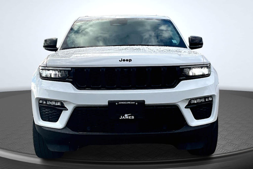 Used 2023 Jeep Grand Cherokee Limited SUV