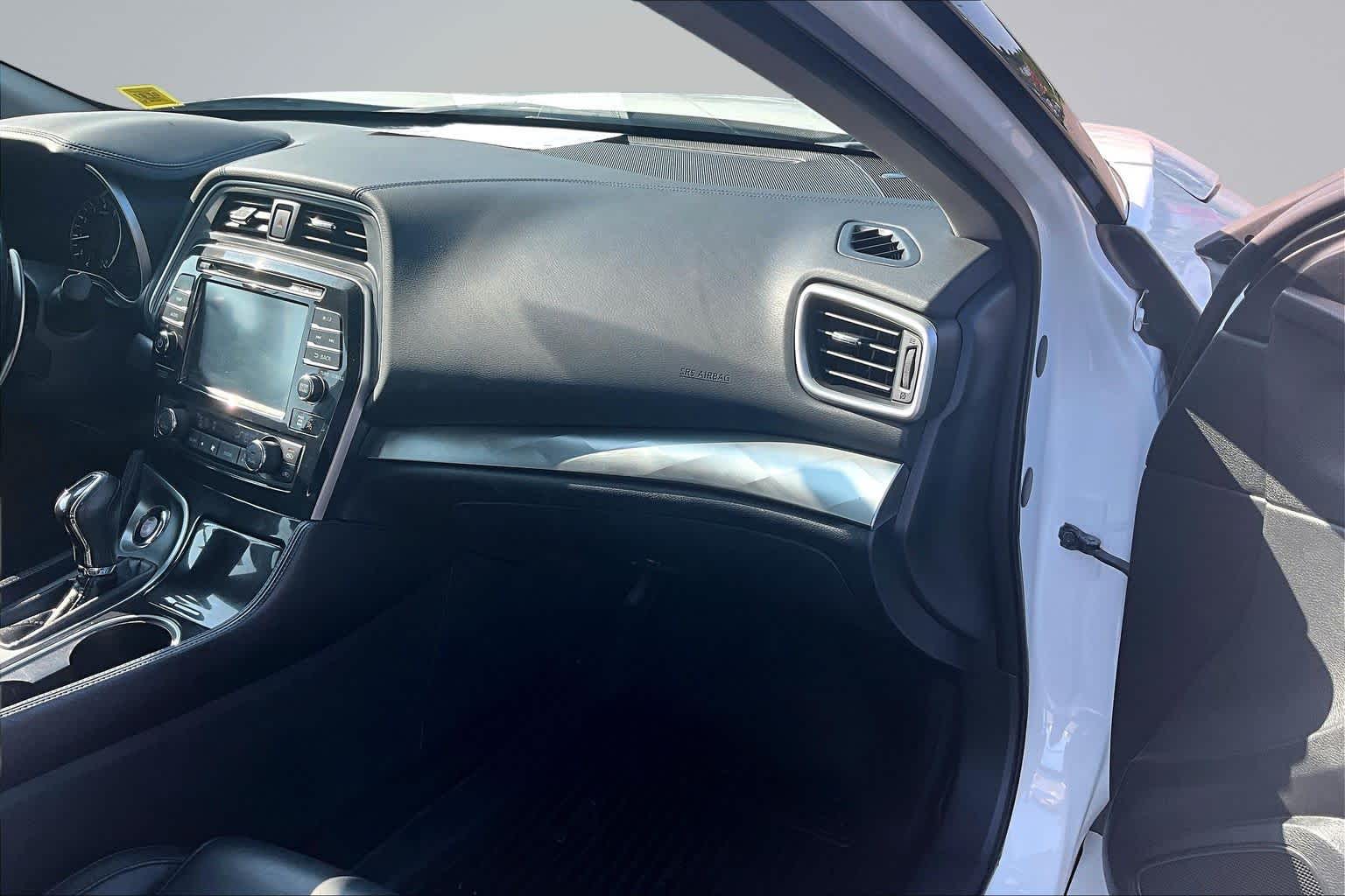 2017 Nissan Maxima SR - Photo 17