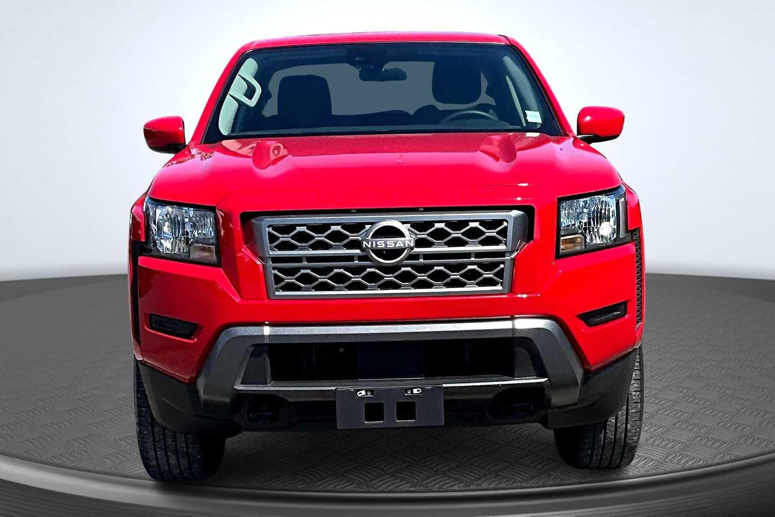 2024 Nissan Frontier SV photo 3