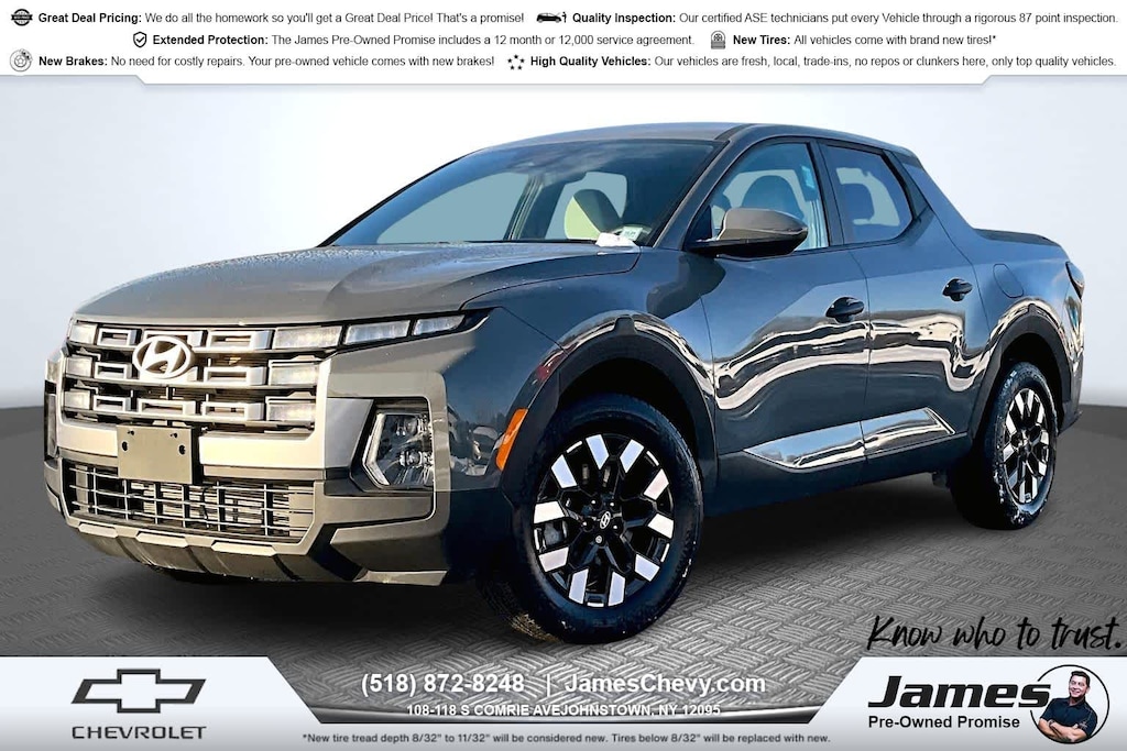 Used 2025 Hyundai Santa Cruz SE Truck Crew Cab