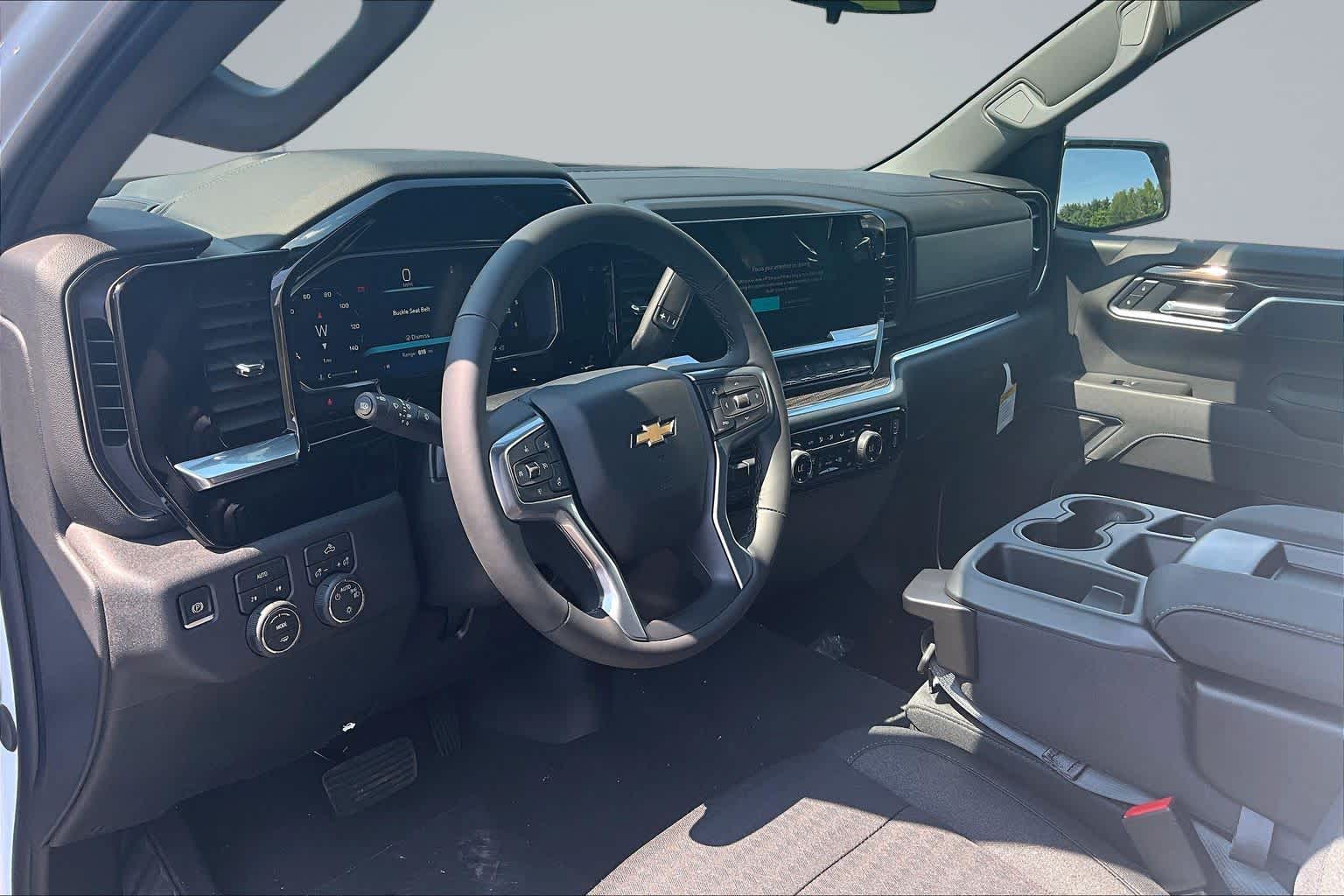 2026 Chevrolet Silverado 1500 LT - Photo 6