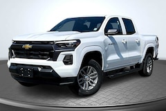 2025 Chevrolet Colorado WT/LT Truck
