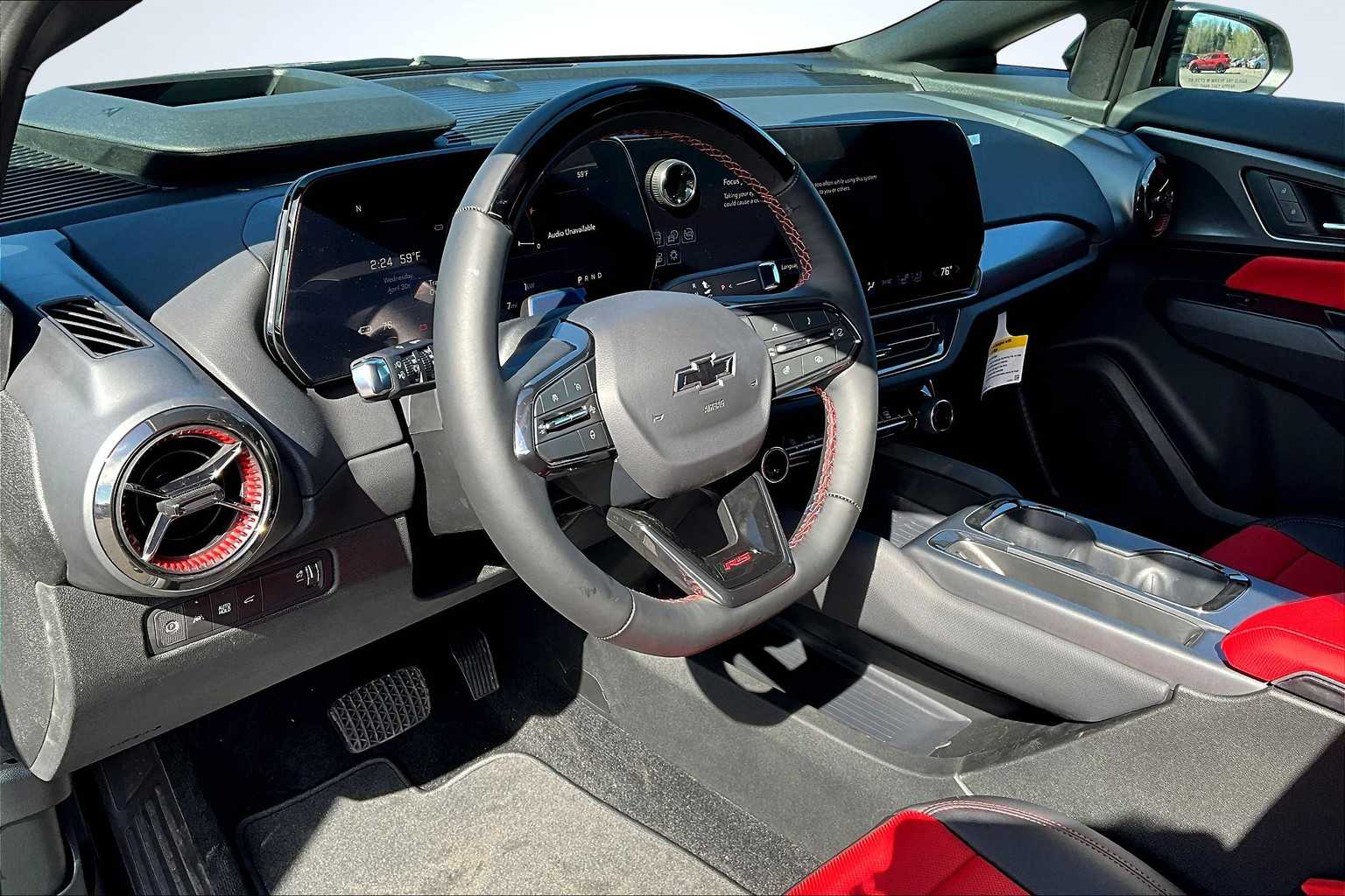 2025 Chevrolet Equinox EV RS - Photo 6