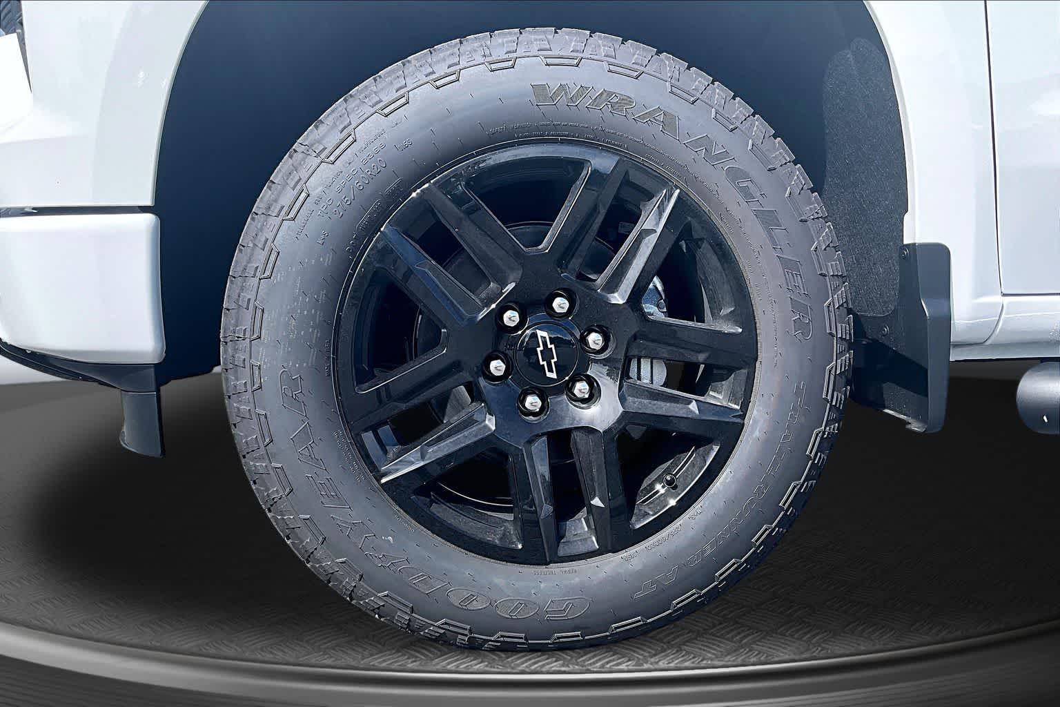 2026 Chevrolet Silverado 1500 RST - Photo 13