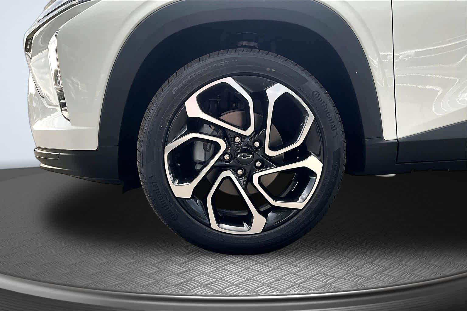 2026 Chevrolet Trax RS - Photo 12