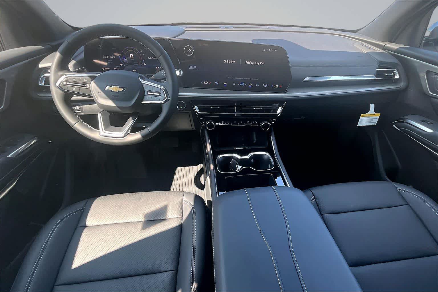 2026 Chevrolet Traverse LT - Photo 9