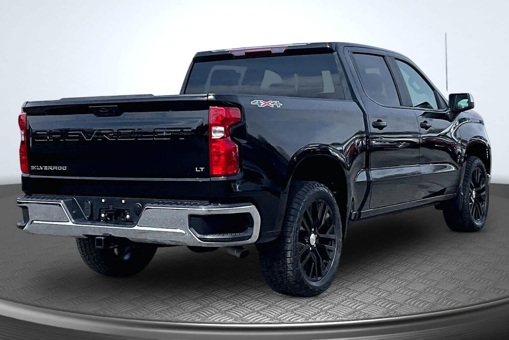 Used 2025 Chevrolet Silverado 1500 LT Truck Crew Cab