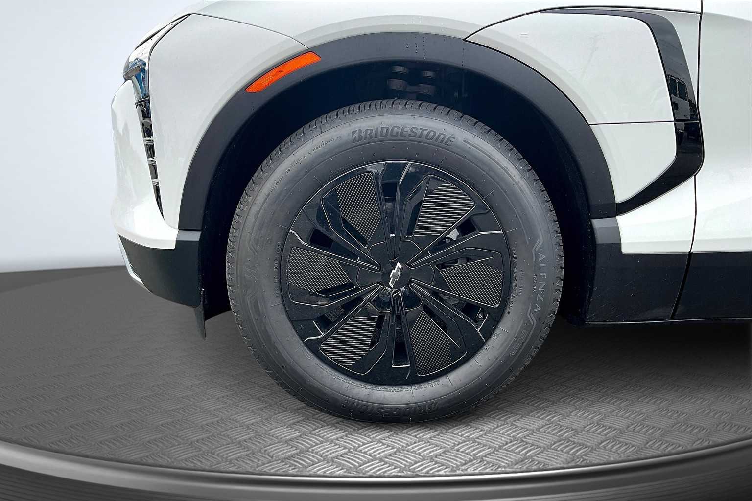 2026 Chevrolet Blazer EV LT - Photo 11