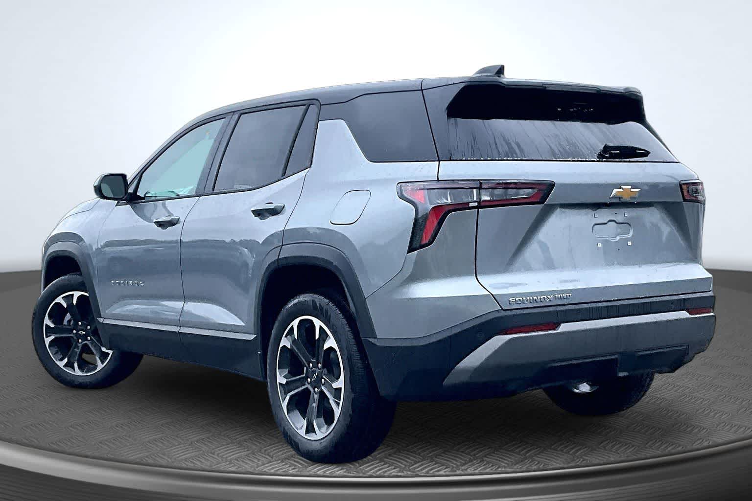 New 2027 Chevrolet Equinox LT SUV