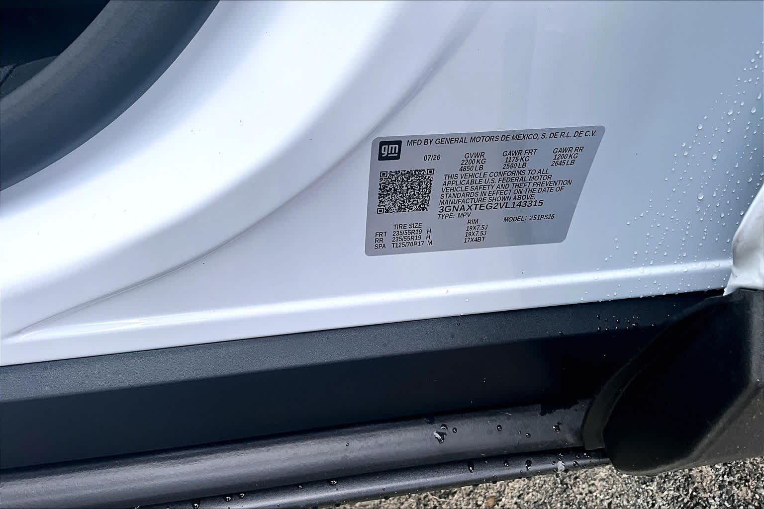 2027 Chevrolet Equinox RS - Photo 13