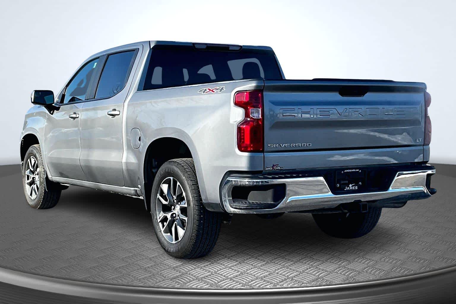 2025 Chevrolet Silverado 1500 LT - Photo 11