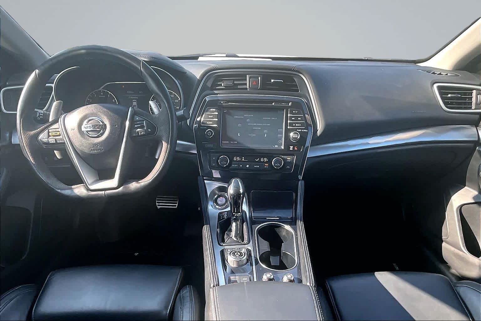 2017 Nissan Maxima SR - Photo 16