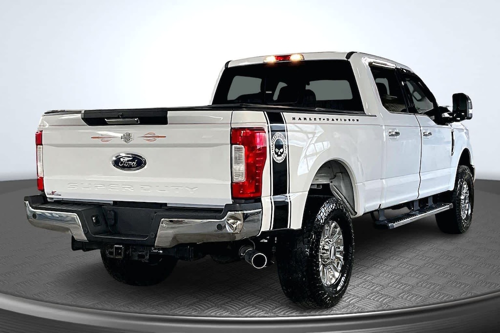 Used 2018 Ford Super Duty F-250 SRW XL Truck Crew Cab