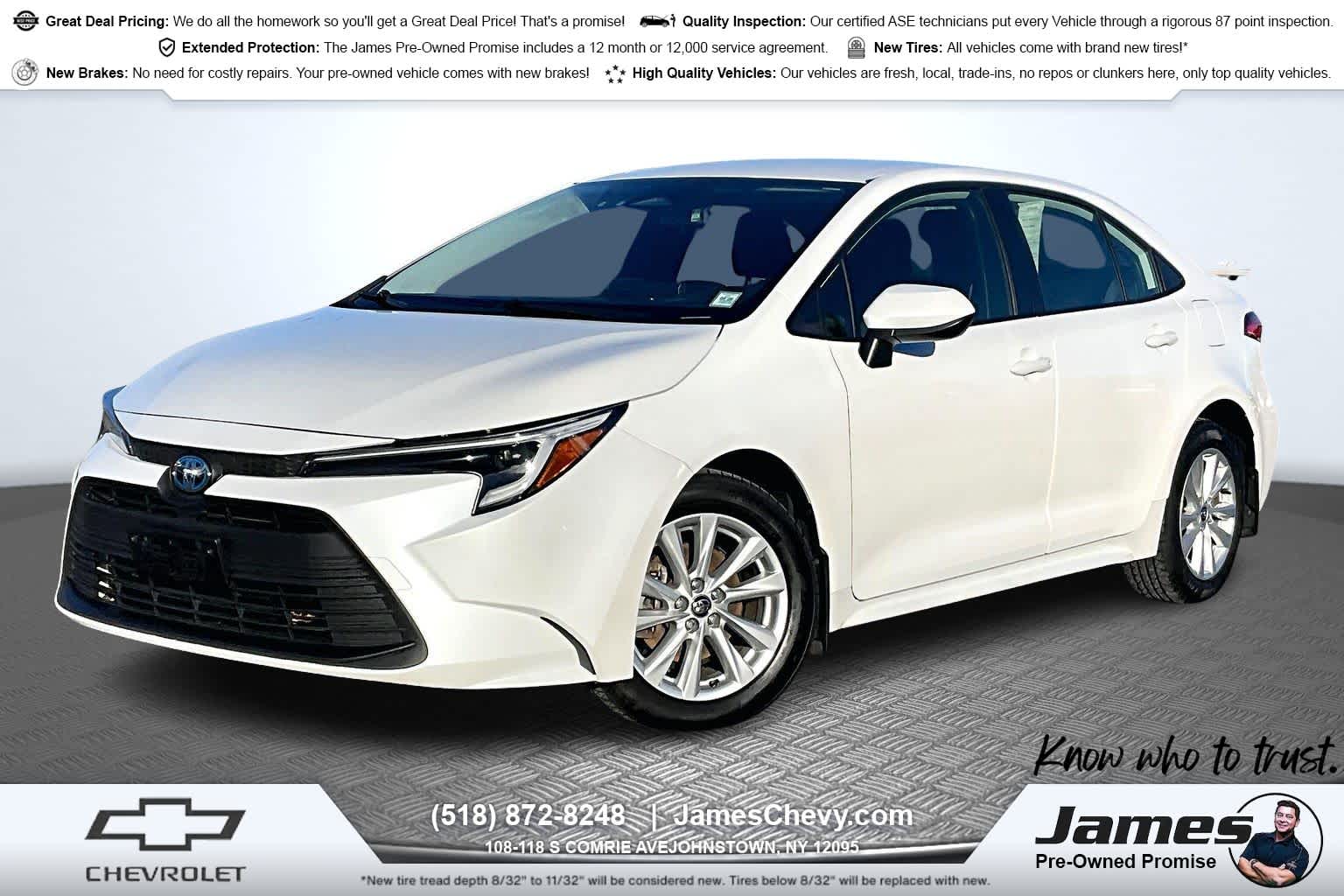 2024 Toyota Corolla LE's photo