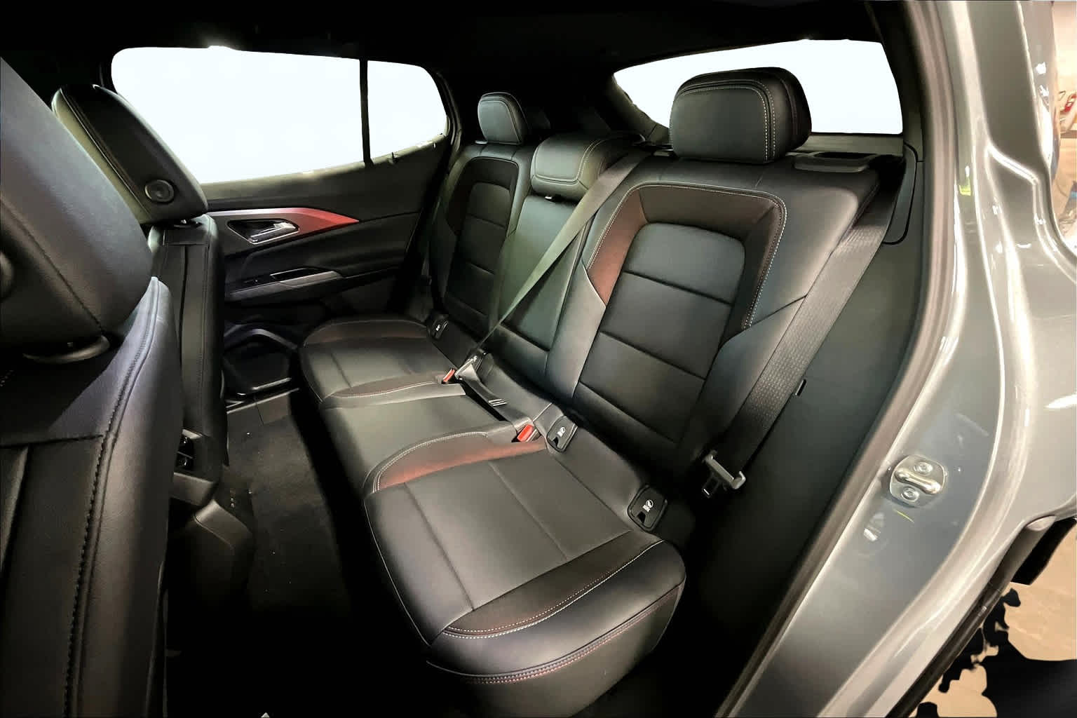 2025 Chevrolet Equinox EV RS - Photo 13