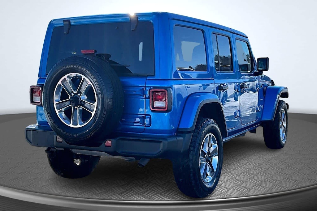 Used 2023 Jeep Wrangler Sahara SUV