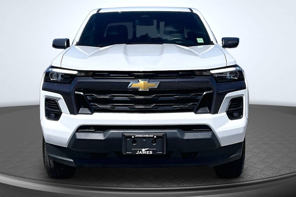 Used 2025 Chevrolet Colorado WT/LT Truck Crew Cab