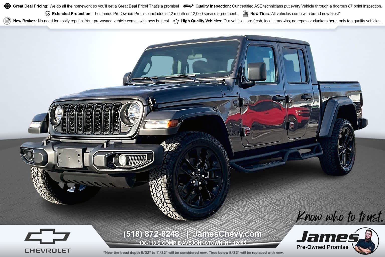 2025 Jeep Gladiator NightHawk