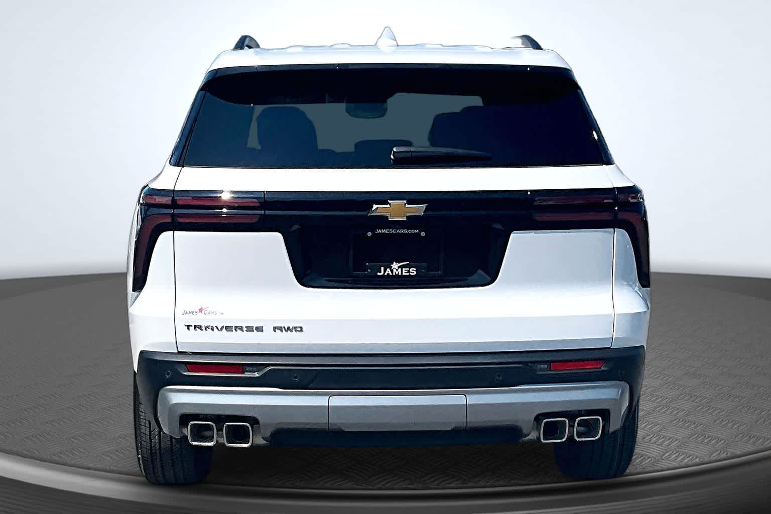 2026 Chevrolet Traverse LT - Photo 8