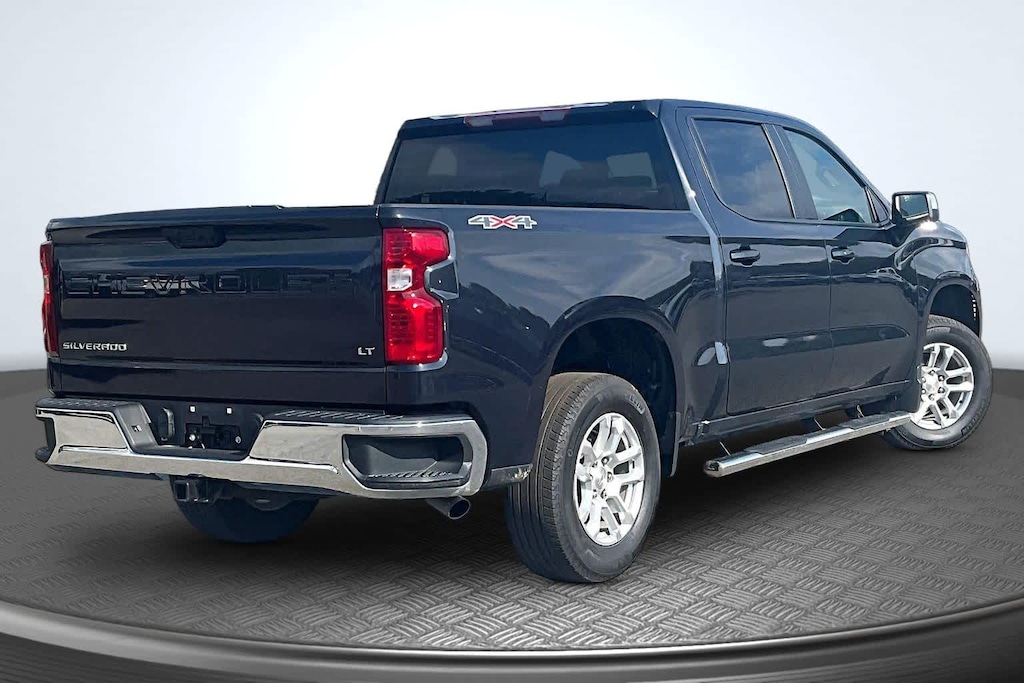 Used 2023 Chevrolet Silverado 1500 LT Truck Crew Cab