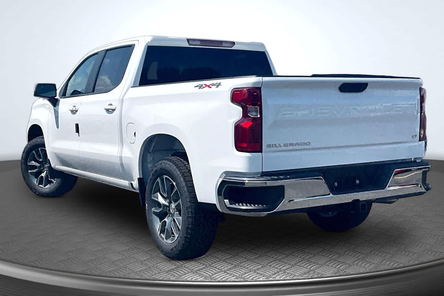 2026 Chevrolet Silverado 1500 LT - Photo 7