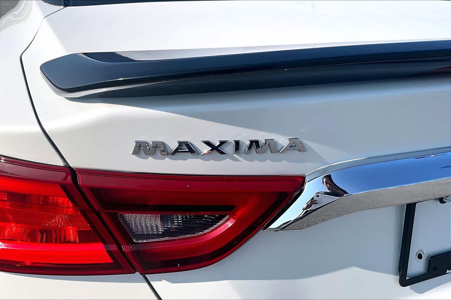 2017 Nissan Maxima SR - Photo 32