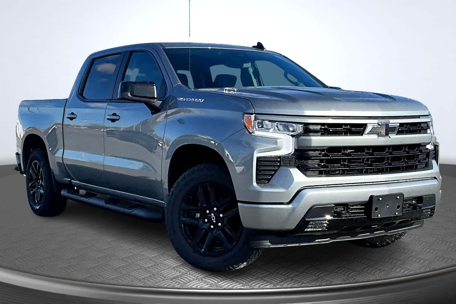 2026 Chevrolet Silverado 1500 photo 2