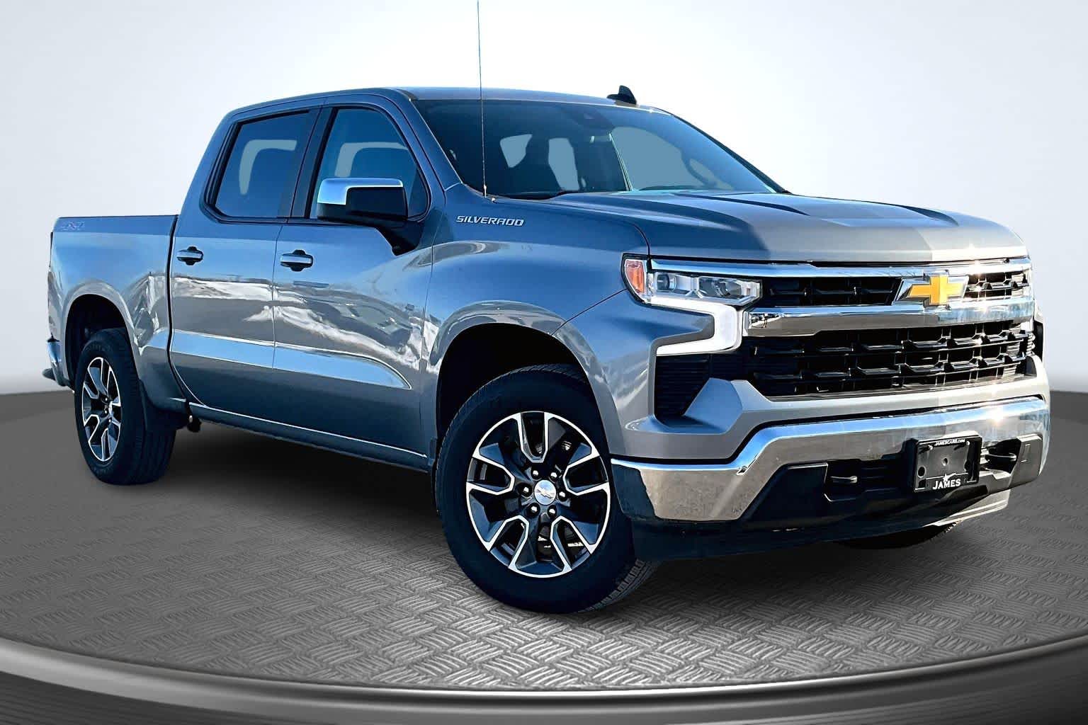 2025 Chevrolet Silverado 1500 LT - Photo 10