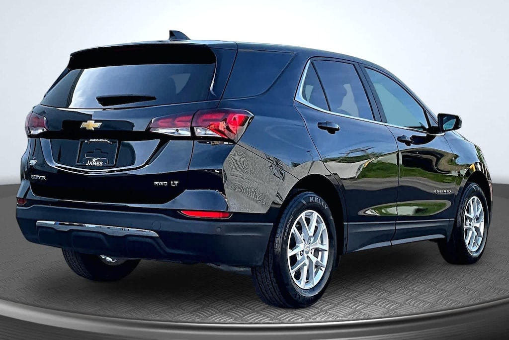 Used 2024 Chevrolet Equinox LT SUV