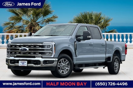 2026 Ford F-350SD Lariat Truck Crew Cab
