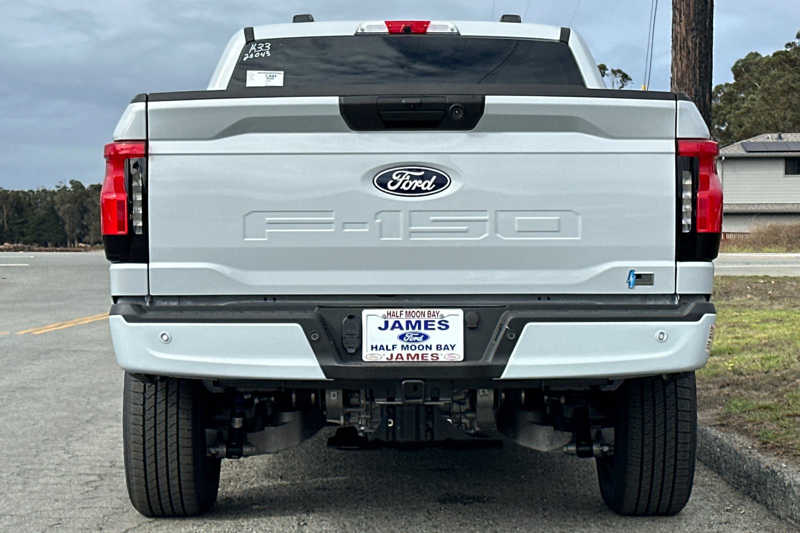 2025 Ford F-150 Lightning photo 4