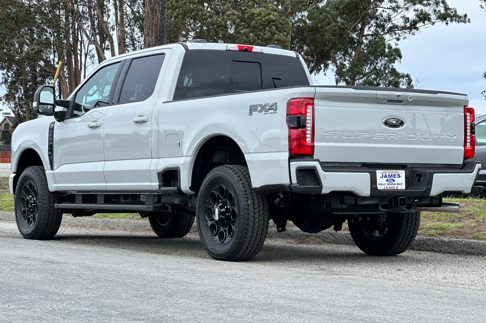 2026 Ford F-250 photo 3
