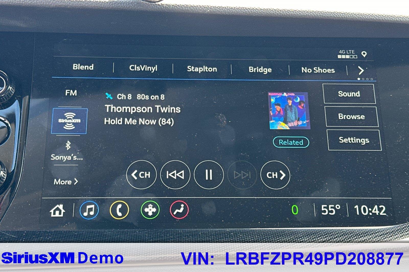 2023 Buick Envision Essence - Photo 27