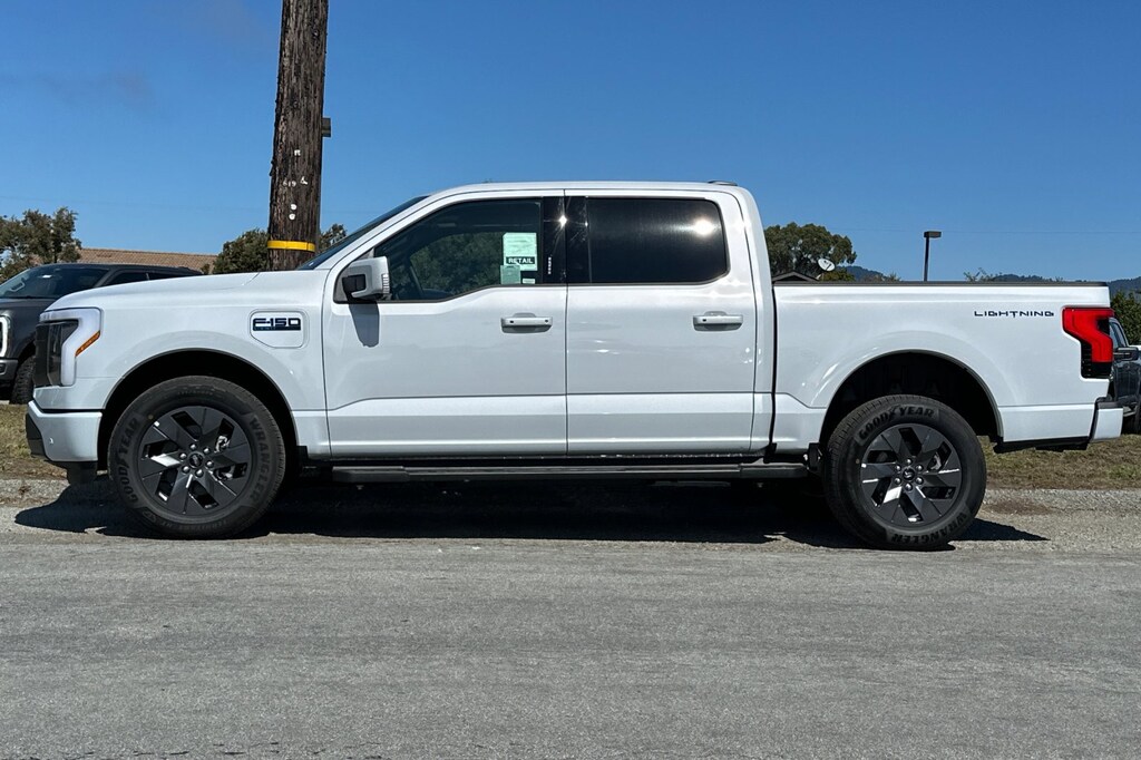 New 2025 Ford F-150 Lightning Lariat Truck SuperCrew Cab